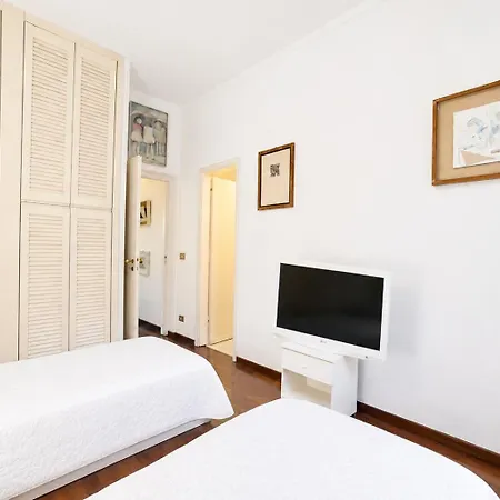 Hostdomus - Gabriella With Private Pool Βίλα Αλάσιο